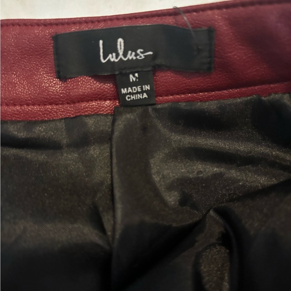 Lulus vegan leather skirt (M) NWT - Picture 9 of 10